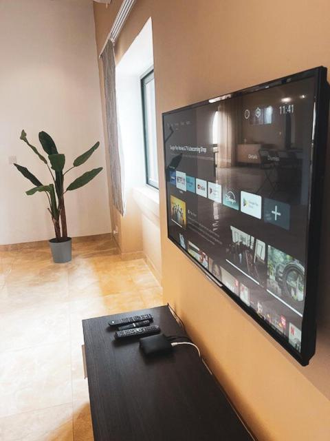 Spacious, Bright, Valley & Sea View Maisonette Xaghra Ngoại thất bức ảnh