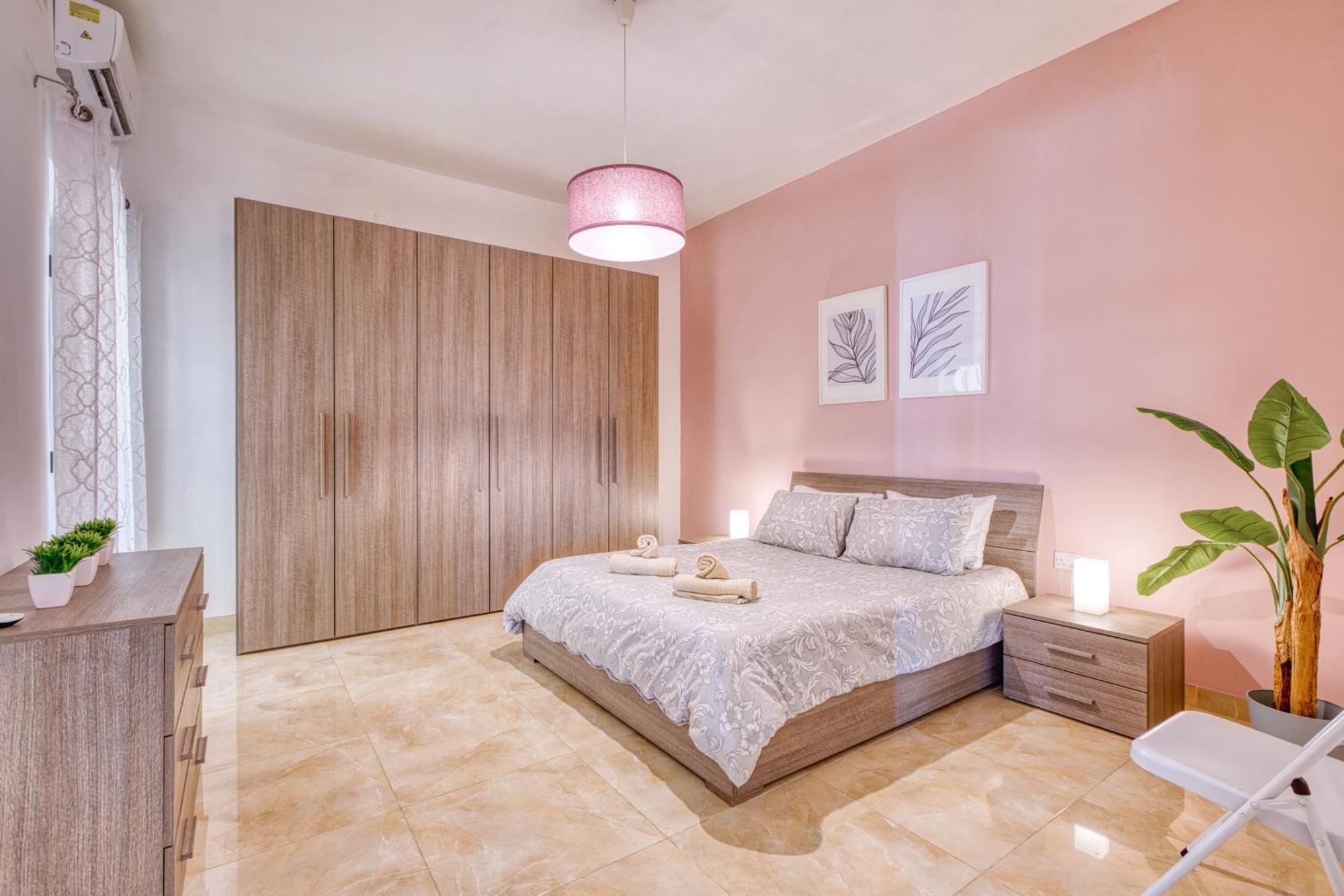 Spacious, Bright, Valley & Sea View Maisonette Xaghra Ngoại thất bức ảnh