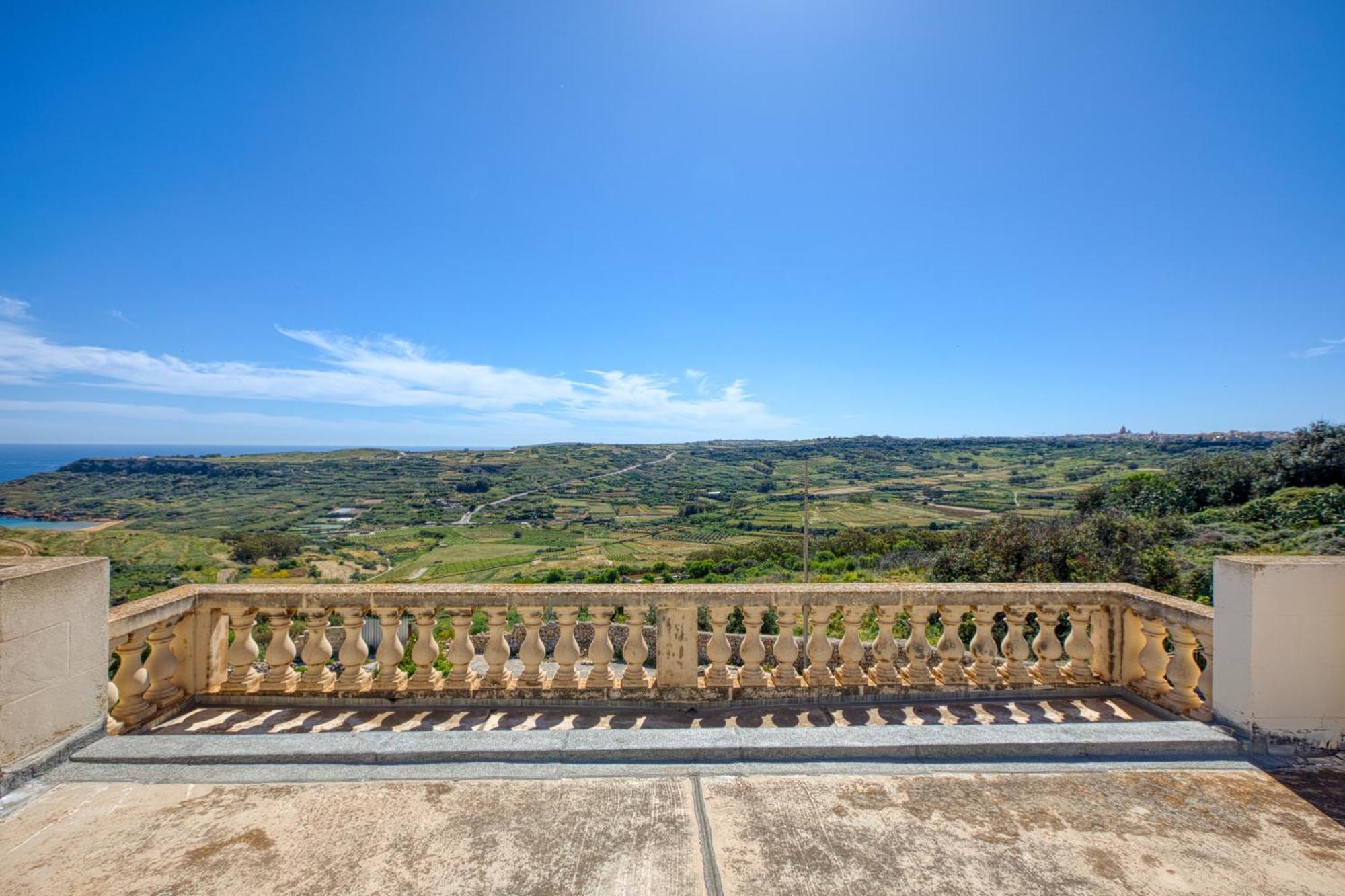 Spacious, Bright, Valley & Sea View Maisonette Xaghra Ngoại thất bức ảnh